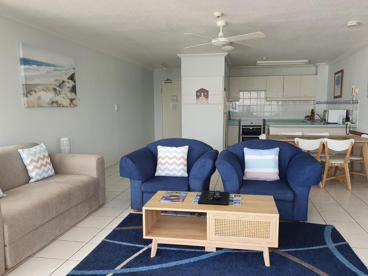 Pacific Surf Absolute Beachfront Apartments Gold Coast Exterior photo